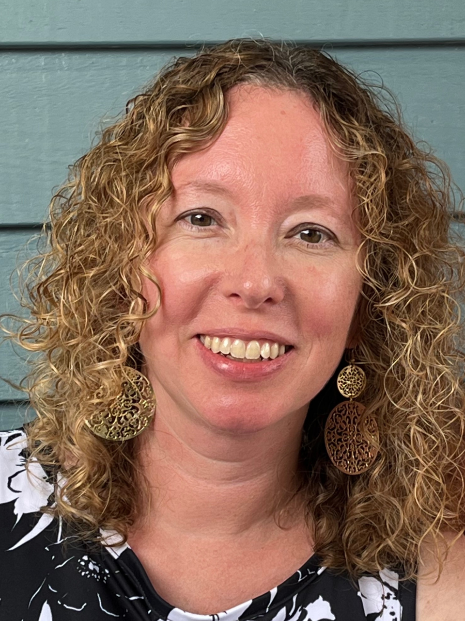 Amy Majewicz Hefley.png